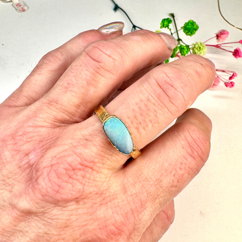 Ring with opals, silver, size 53